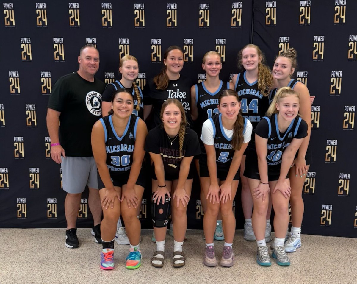 MIpremierbball's tweet photo. 2029 S40 finished the season 3–3 in the P24 Championship.  Despite injuries and being shorthanded, they competed at the highest level. They showed huge growth, winning 17 of the last 21 games and earning a ton of college coach interest. The future is bright🩵 @michpremier2029 https://t.co/eTWVd1fvAI