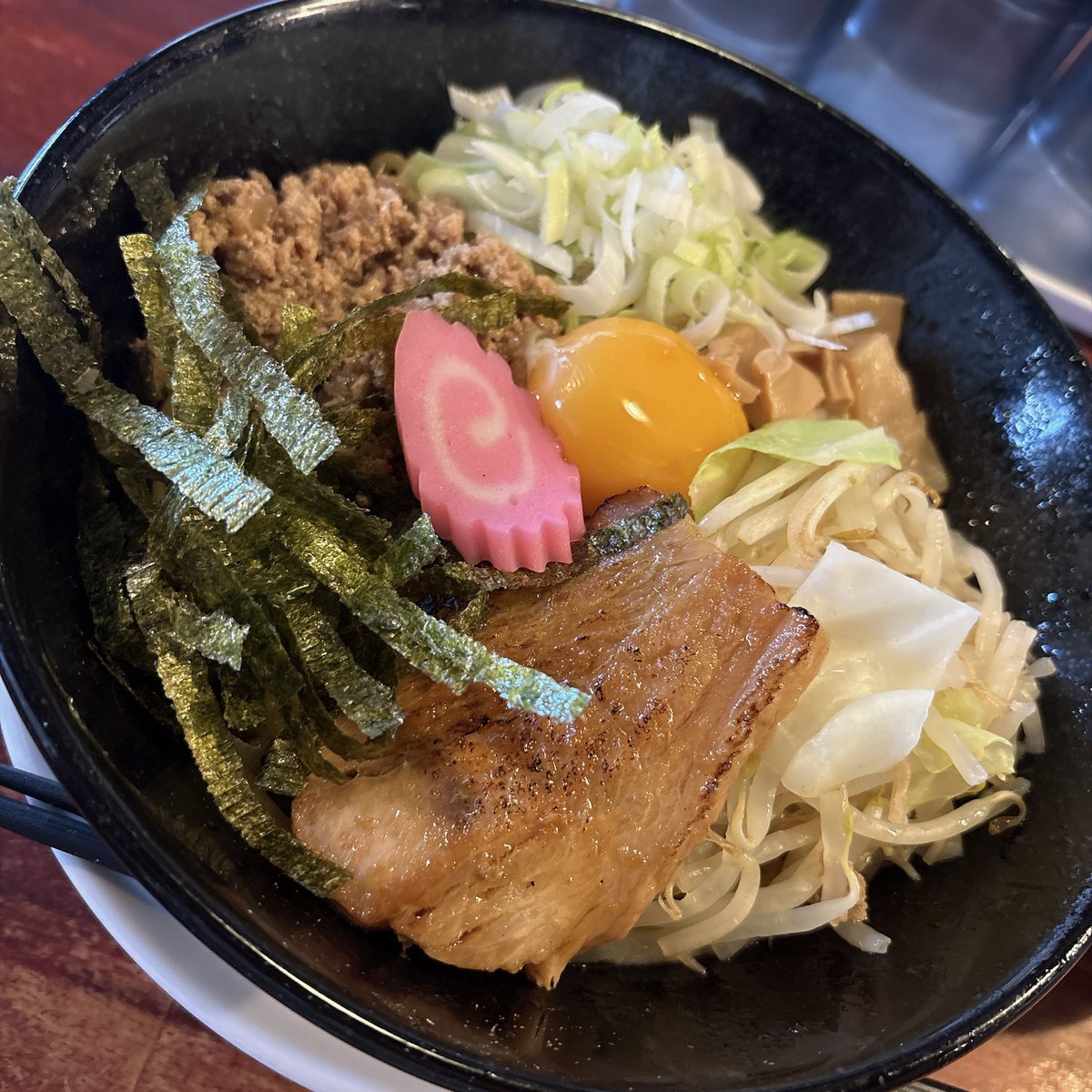 NyoHatto's tweet photo. 今日のランチはマルトクへ。大盛り無料でハッピー😋 https://t.co/C28UGw4OO6