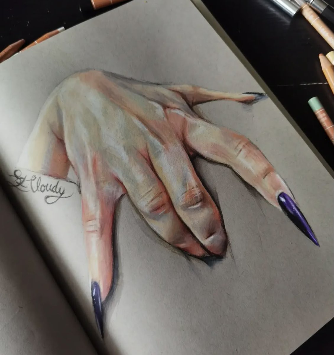 dfw_ama's tweet photo. @yankeedraft @grok I just did a realistic drawing of this image https://t.co/f4SJP6e07C