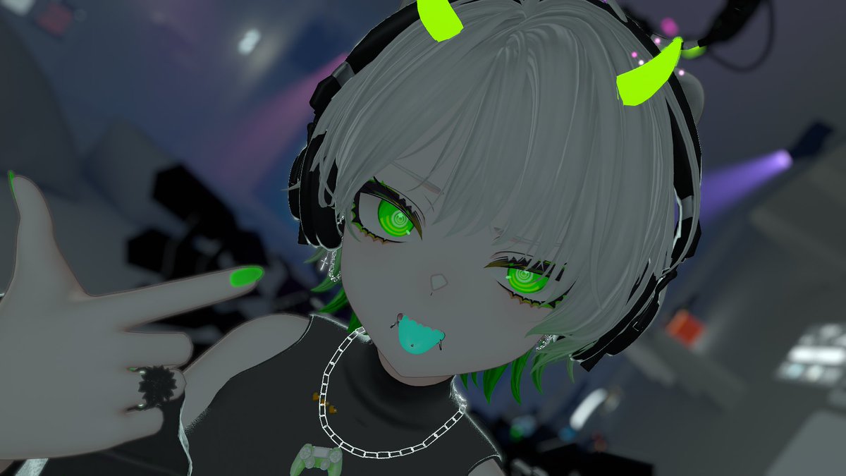 Noooise__ tweet picture