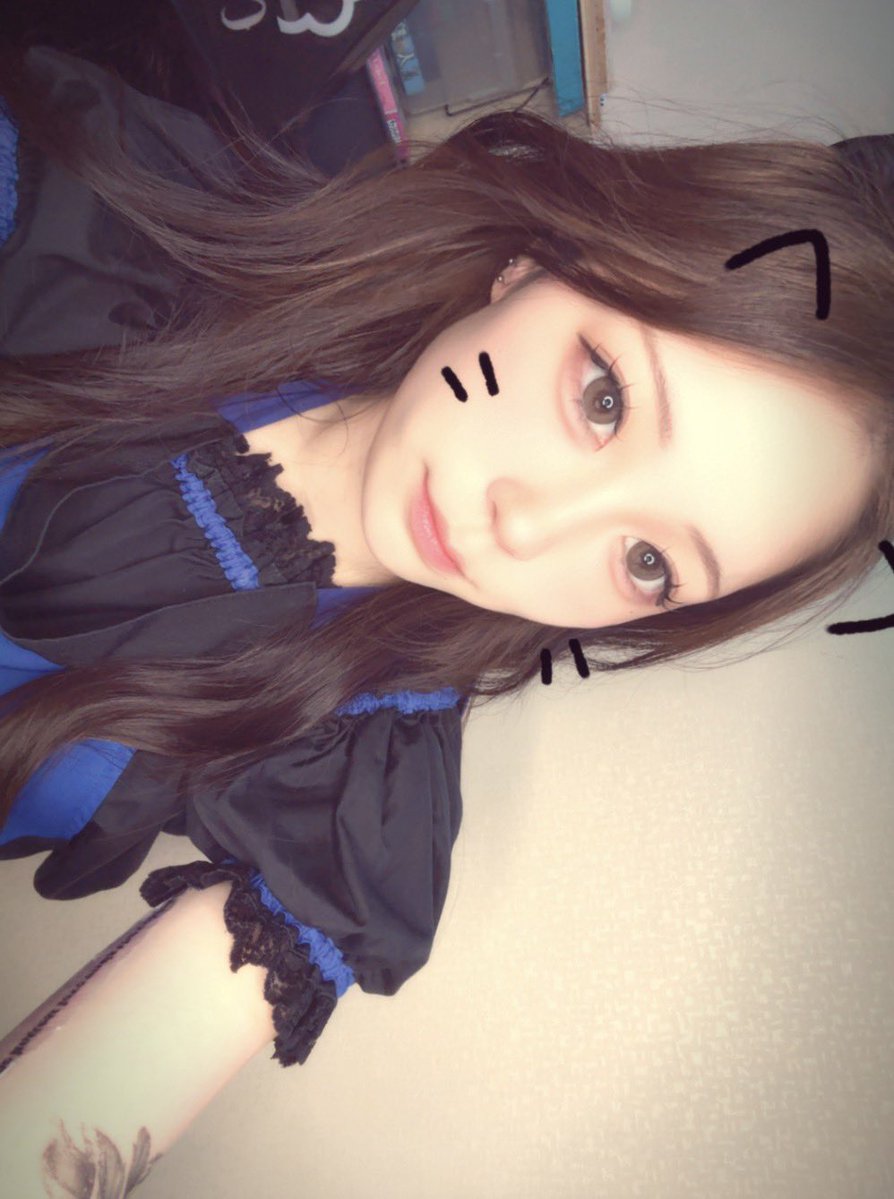 amiii_0925's tweet photo. 18-22いてます！久々出勤だよ♡#コンカフェ嬢 #いいね返し #自撮り界隈 https://t.co/8lA26sNMOZ