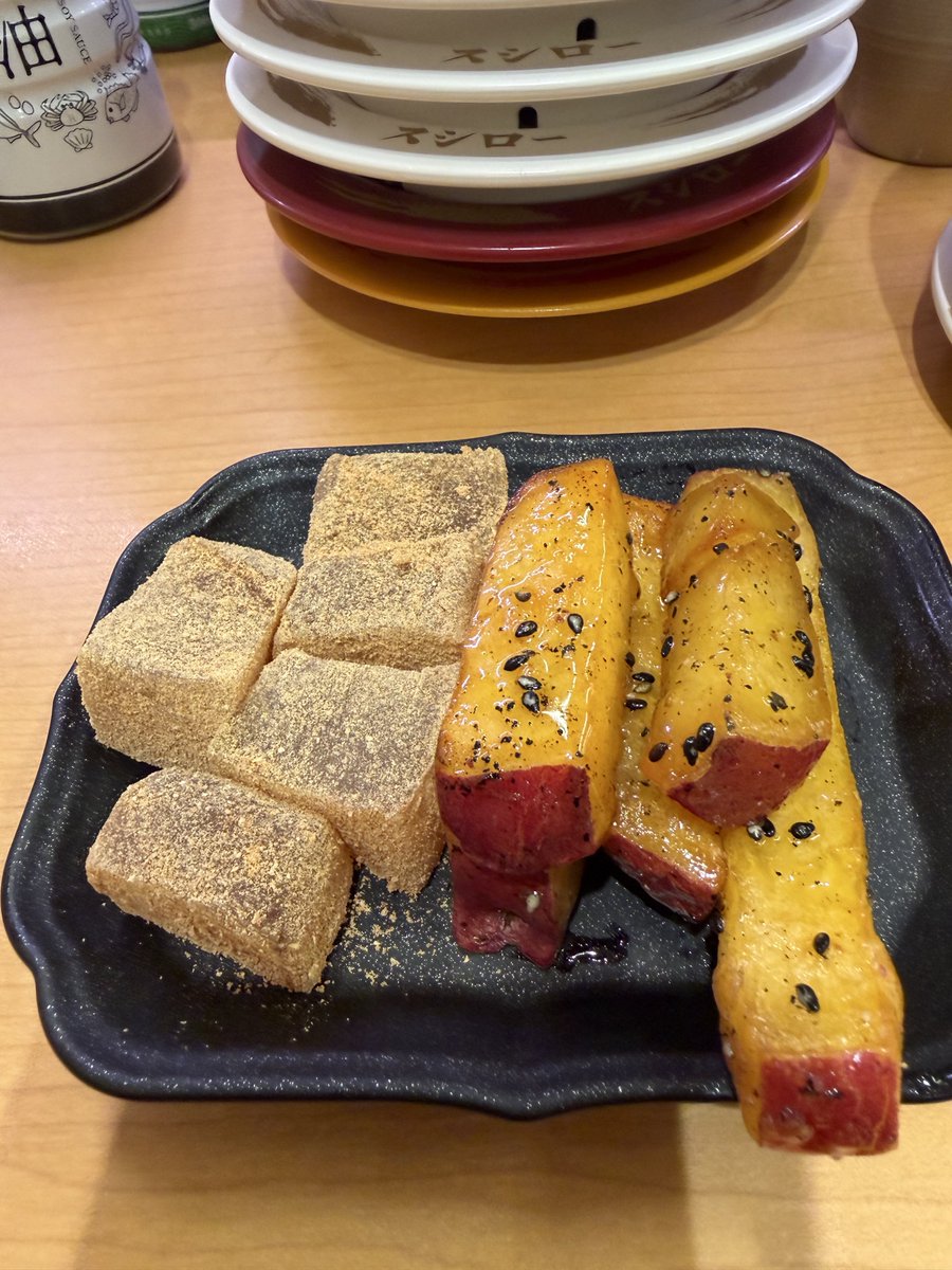 takepi_avvy's tweet photo. 普通に写真撮るぞ！って思って たんだよ？
気がついたらデザートじゃん？

ご馳走様でした！ https://t.co/ZN2jcDY4BX