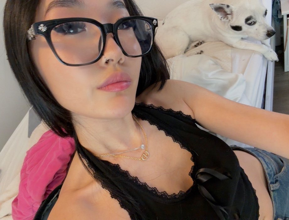 backuppnina's tweet photo. I just received hi hi 🌸 from Anonymous via Throne. Thank you! 🩷https://t.co/qYtT0KXK7A #Wishlist #Throne https://t.co/qBJpVhAVII