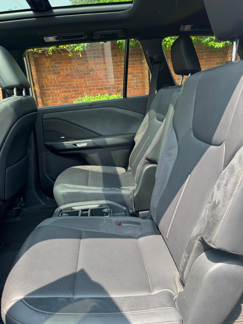 fourthspeedgh's tweet photo. 2024 Lexus Tx350 
Keyless start 
Panoramic roof 
360 camera 
Wireless Charging pad 
Digital Rear view mirror 
Touch infotainment 
Wireless Apple CarPlay
Heads up Display 
Wireless Android auto 
3rd row seats 7seater
Leather seats 
Ventilated seats

Price:¢1,370,000ghc negotiable https://t.co/G74H7jPYxV