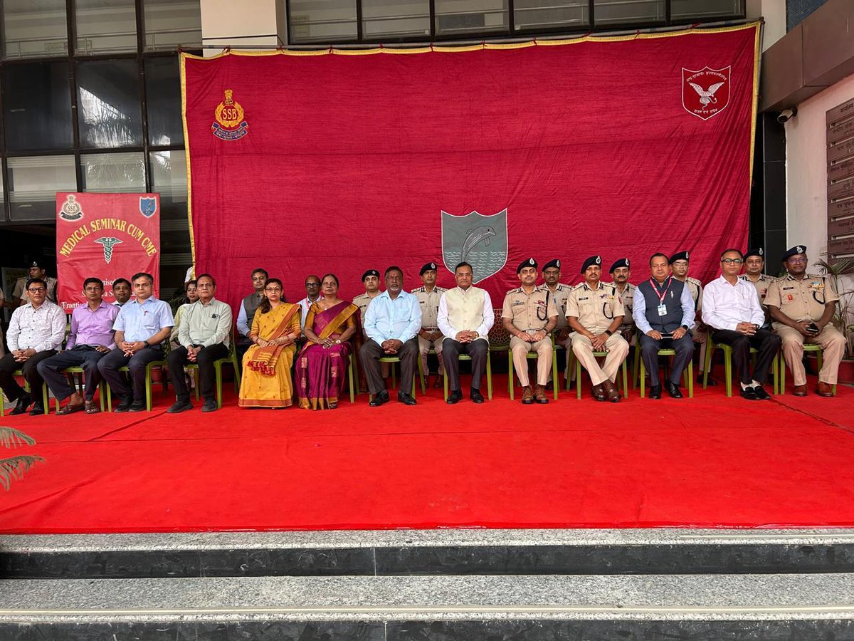 IGIMS_PATNA's tweet photo. Medical Seminar cum CME organized by SSB Patna and attended by the Chief Guest Honb'le Director IGIMS, Patna https://t.co/4CqKupleVP
