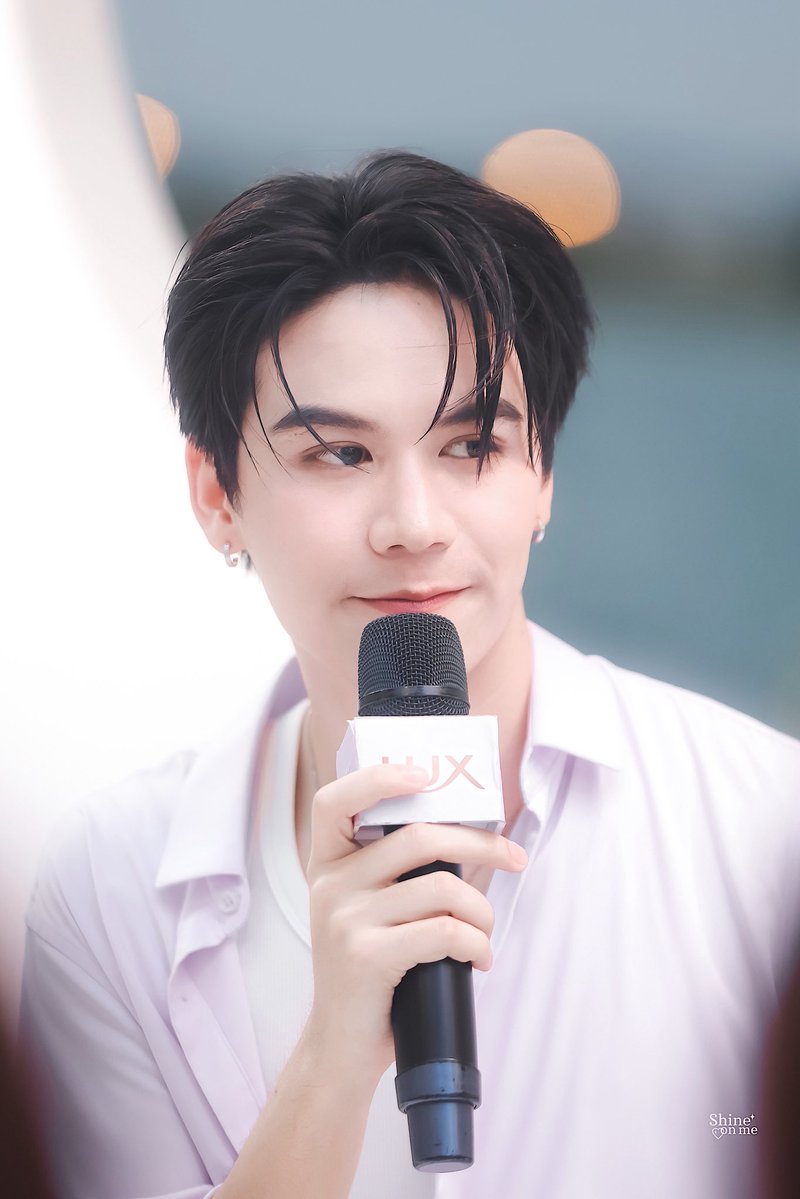 ShineOnMe_mm's tweet photo. ฉันจะบอกรักทุกวัน จนเธอนั้นไม่ต้องเรียกร้อง 🤍

#LuxXSatang
#Satangks @satangktp https://t.co/holCfynKdj