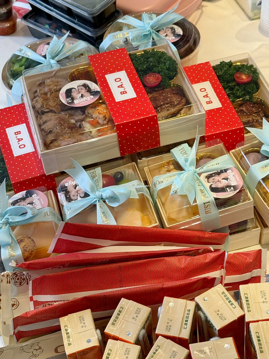 ayaorapan's tweet photo. Every moment together is always so happy and meaningful to me. 🫶🏻

Thank you very much for this great opportunity. I’m truly grateful for it.

Thank you so much for all your support and every single gift! So cutee~🥹
Please take good care of yourselves until we meet again! ❤️✨

I love you all so much my #PlusA💙

#WanVxMieAya
#MieAya #ayaorapan #miephat
