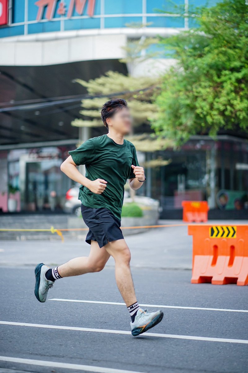 haltekesawan's tweet photo. terrible runner, shit lifter, and massive eater itulah aku https://t.co/jJae0743Pz