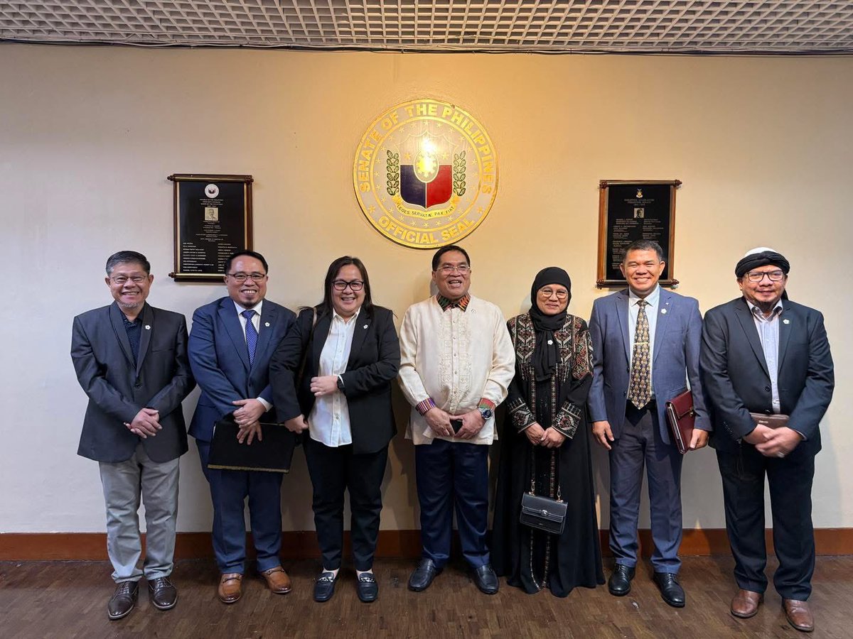 CMSammyGambar's tweet photo. Today, I joined Senate President Win Gatchalian, Senator Bam Aquino, Senator Joel Villanueva, Congressman Roman Romulo, Congressman Zia Alonto Adiong, Department of Education Secretary Sonny Angara, and our national education partners during the EDCOM 2 Exhibit Launch and the signing of the Memorandum of Agreement establishing the Bangsamoro Education Coordination Forum (BECF).

The findings of EDCOM 2 remind us that improving education demands bold reforms, stronger institutions, and closer collaboration. In the Bangsamoro, we are responding with action. Through the BECF, we are bringing together BARMM ministries and national education agencies under one platform to align policies, address long-standing challenges, and ensure that every Bangsamoro learner receives the quality education they deserve.

This partnership strengthens our commitment to building a #MasMatatagNaBangsamoro—where government works as one, institutions are empowered, teachers are supported, and every Bangsamoro child is given the opportunity to learn, grow, and succeed. Education is a shared responsibility, and together, we are laying a stronger foundation for the future of our region.

#SammyGamBARMM
#MoralGovernance
#MasMatatagNaBangsamoro