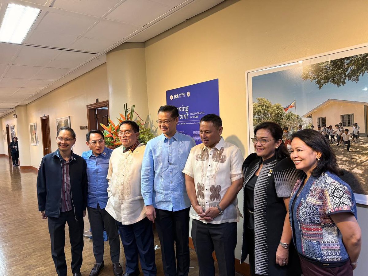 CMSammyGambar's tweet photo. Today, I joined Senate President Win Gatchalian, Senator Bam Aquino, Senator Joel Villanueva, Congressman Roman Romulo, Congressman Zia Alonto Adiong, Department of Education Secretary Sonny Angara, and our national education partners during the EDCOM 2 Exhibit Launch and the signing of the Memorandum of Agreement establishing the Bangsamoro Education Coordination Forum (BECF).

The findings of EDCOM 2 remind us that improving education demands bold reforms, stronger institutions, and closer collaboration. In the Bangsamoro, we are responding with action. Through the BECF, we are bringing together BARMM ministries and national education agencies under one platform to align policies, address long-standing challenges, and ensure that every Bangsamoro learner receives the quality education they deserve.

This partnership strengthens our commitment to building a #MasMatatagNaBangsamoro—where government works as one, institutions are empowered, teachers are supported, and every Bangsamoro child is given the opportunity to learn, grow, and succeed. Education is a shared responsibility, and together, we are laying a stronger foundation for the future of our region.

#SammyGamBARMM
#MoralGovernance
#MasMatatagNaBangsamoro