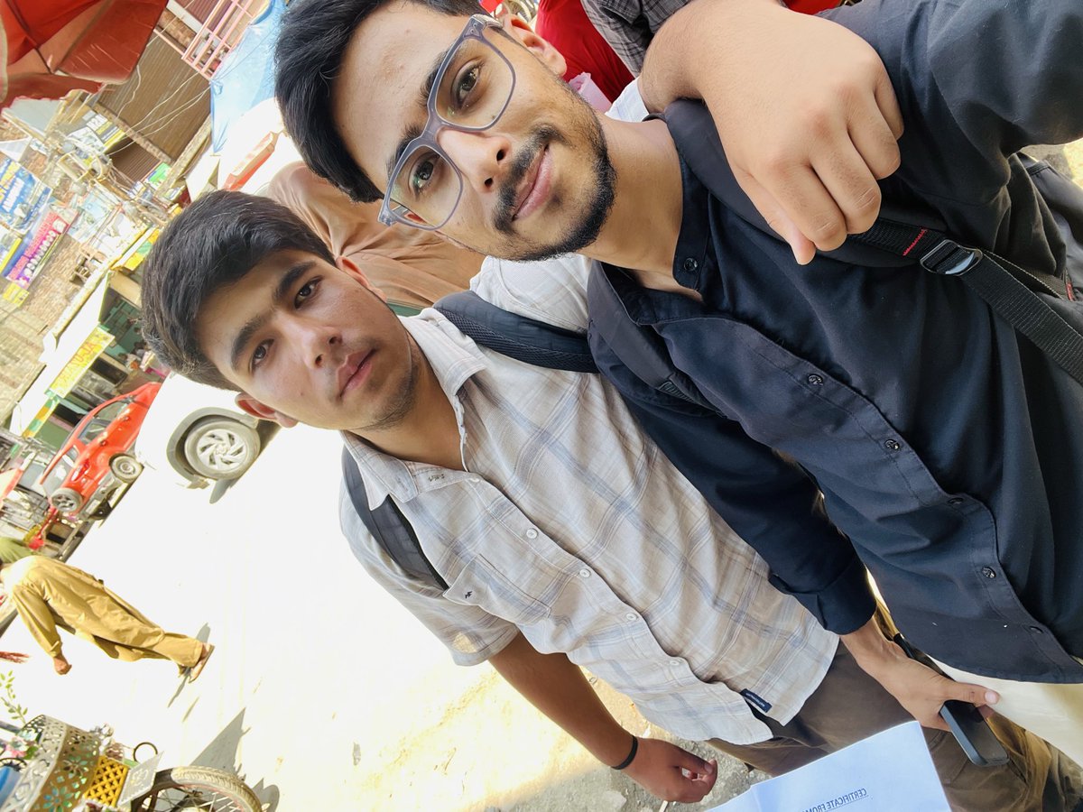 saqibjavid04's tweet photo. Years may pass, but true friendships always find their way back.✨ https://t.co/19Wh5K7YOz