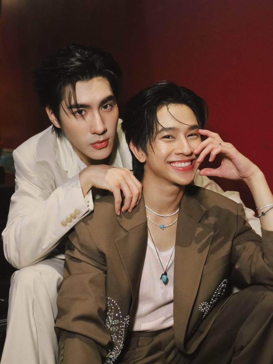 Fluke_Official's tweet photo. IG fluke_natouch : ปาาารูป จากงานชมอีพีแรกของซีรีส์ “ที่สามของเธอ” ค้าบบบ 🥹🫶🏻🩷 ขอบคุณทุกคนมากๆเลยสำหรับงานวันนั้น มีแต่รอยยิ้มทั้งวันน~

#ที่สามของเธอEP1
#เจ้าแก้มก้อน #fluke_natouch https://t.co/iaQVRveved