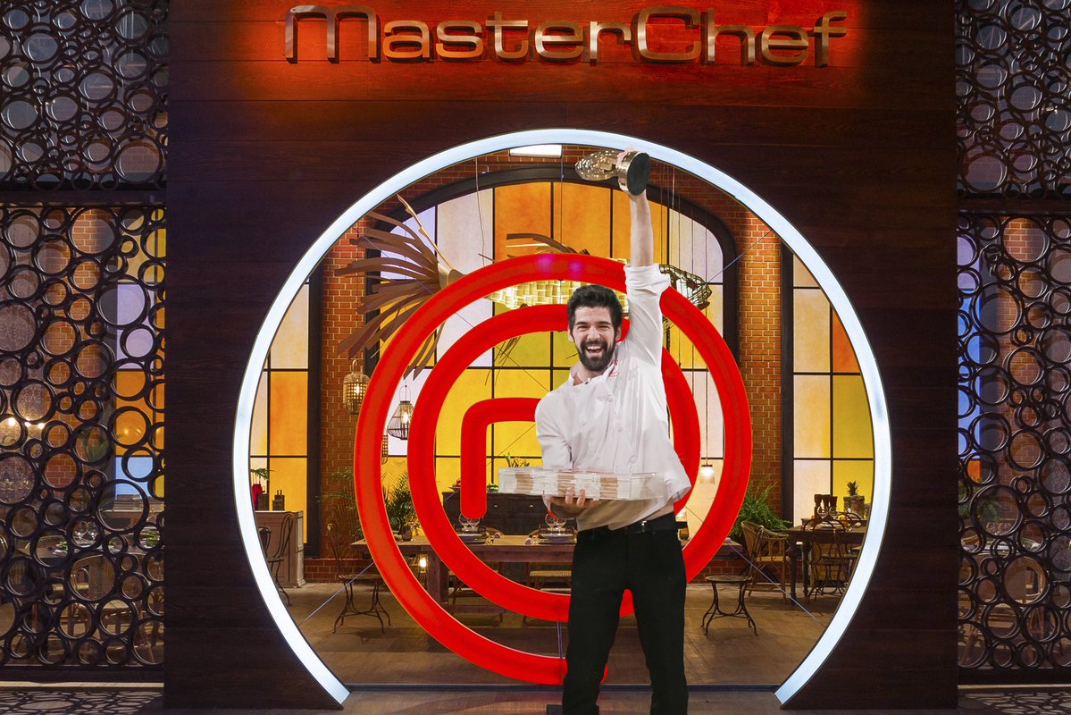 MasterChef_es's tweet photo. 💛✨ https://t.co/F6pVVqMblx
