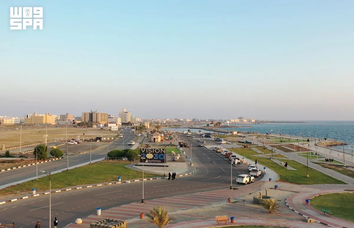 makkahregion's tweet photo. واجهة الليث البحرية..أيقونة ساحلية تنبض بالحياة 🌊✨

#اكتشف_منطقة_مكة https://t.co/vLjLZ06AAr