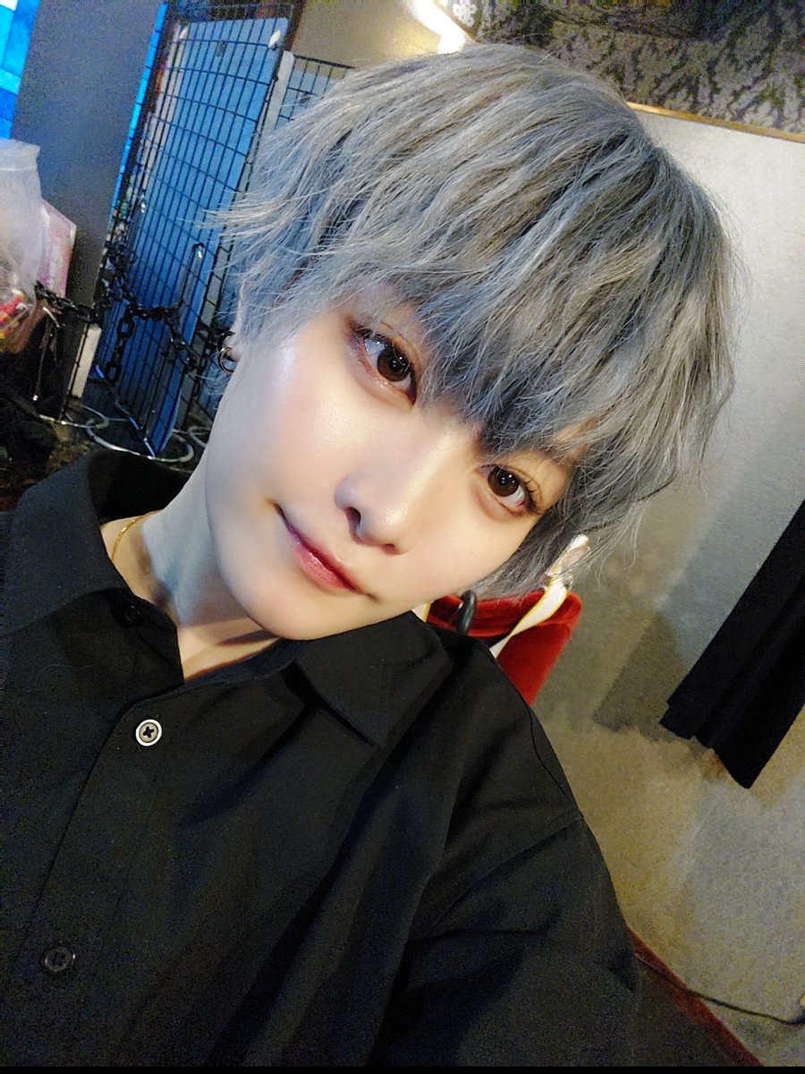 masamune_zac's tweet photo. 今から配信はじめます！
来てね🥹 https://t.co/oN0lMrq2fv