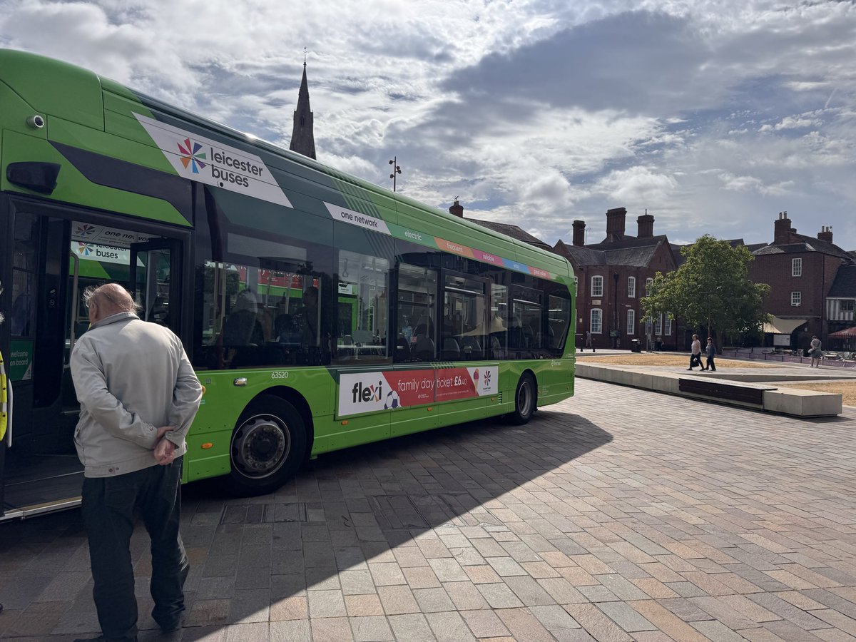 leicesterbuses's tweet photo. We are here!
Come on down to Jubilee Square and check out the Electric Buses from our partners First Bus, @Centrebus and @arrivamidlandsE
Plus a chance to win on our Spin to Win Wheel!
#familyfriendly #onenetwork #partnership https://t.co/LwbH6IQQmh