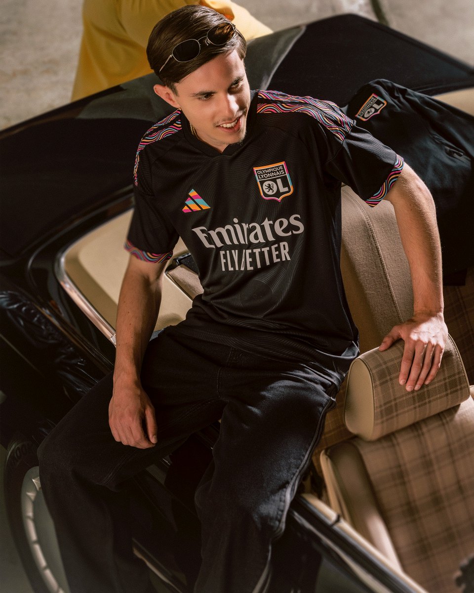 OL's tweet photo. Rémi 🕺