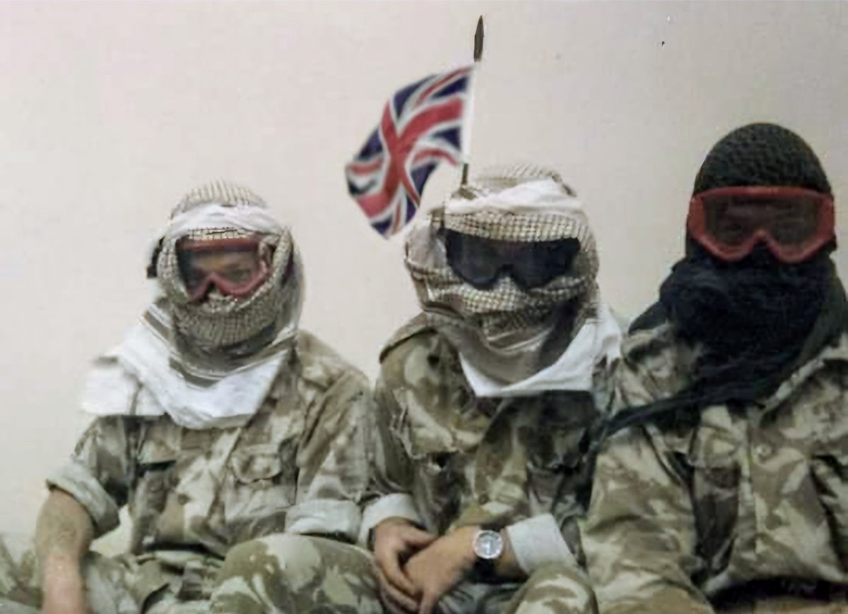 FarRightSkip's tweet photo. I'm in an ordinary family. I went to a comprehensive, left school at 16 and enlisted. Went to war at 19.

I then studied. Took risks with my money, health and worked 60hr weeks. 

My home is valued at £920,000 and I earned every penny of it.

Stop trying to steal off people. https://t.co/szKl1imwed