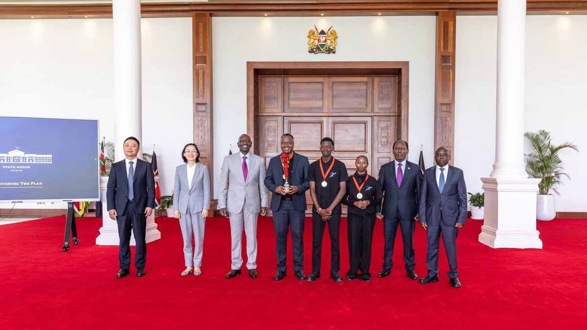 WilliamsRuto's tweet photo. Kenya emerged as a star performer in the competition, with three teams reaching the global finals in Shenzhen, China, and returned home with top honours. https://t.co/wjT9i4Tgxv