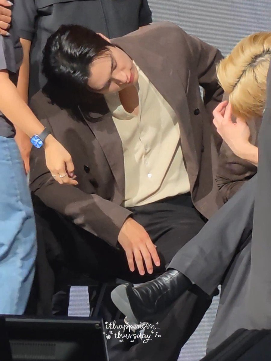Fah_Jir's tweet photo. น้องโฟ้ดไม่มีโอกาสได้งอนเกิน 5 นาที https://t.co/LNliSzQlJK