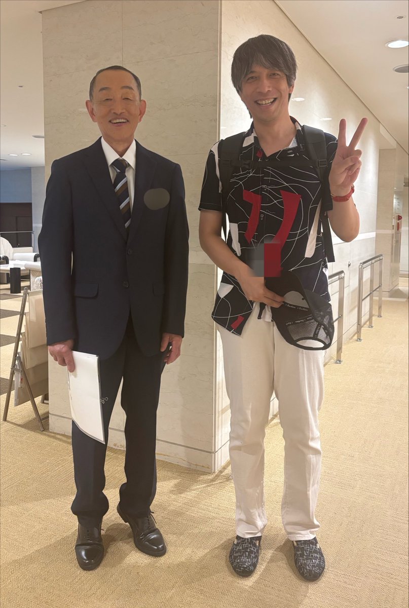 yoshiyasuinawa's tweet photo. 今日は遠方でとある撮影でした！同じ事務所エム・アールの大先輩・河西健司さんと初共演でがっつりご一緒でした！河西さんとの共演は物凄く嬉しかったし、やっぱり現場はめちゃくちゃ楽しいぞ！ https://t.co/wRGwwZq3XL