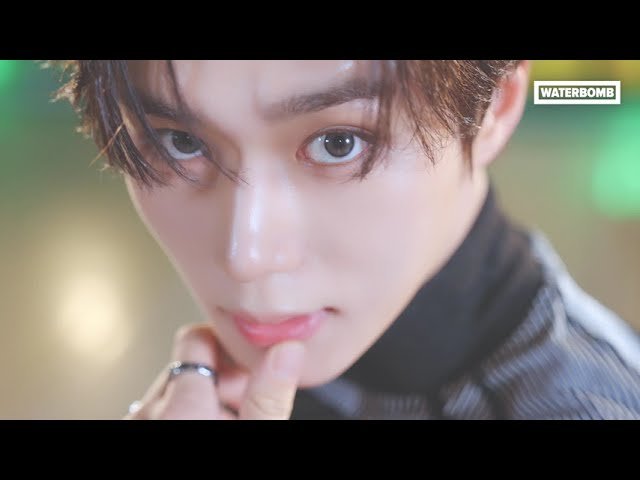 dearest_junseo's tweet photo. ALPHA DRIVE ONE - OMG! Live at WATERBOMB 
🔗https://t.co/HKl77bjJaW

JUNSEO THUMBNAIL OMG!!!

#준서 #JUNSEO 
#ALPHADRIVEONE #ALD1 #알파드라이브원 https://t.co/VqYW8LNUn1