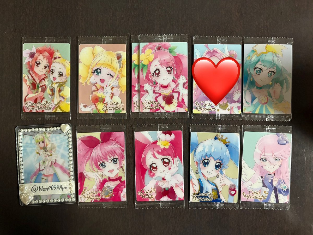 Non0653Apn's tweet photo. 【交換】 プリキュア ウエハース 13 

譲)画像のもの
求) HR ズキューン >HR ドリーム
      N ズキューン

HR以外は2枚〜の交換、郵送交換希望
ALTに所持枚数記載してます。
当方N⇄お相手様HRで交換いただける場合は比率違いで交換可能です。
プロカ一読お願い致します。
お気軽にお声掛けください。 https://t.co/0VmF9KFBtP