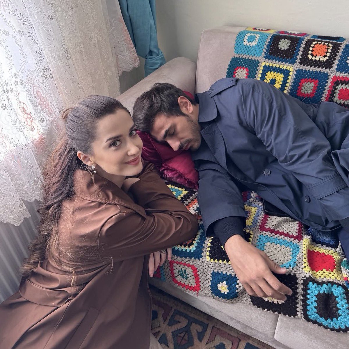 icertifiedsimp's tweet photo. emsu giving each other tough competition on who’s the bigger sleepyhead https://t.co/A9xTcBHrGf
