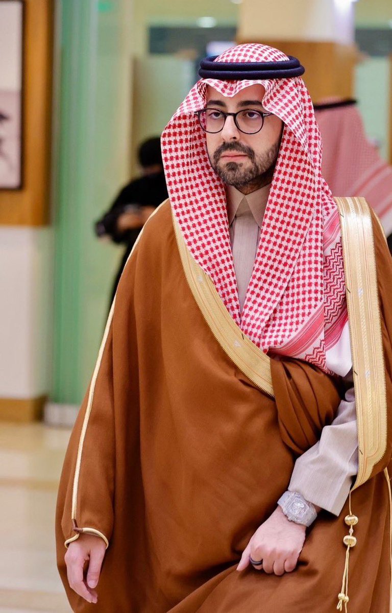 Kik050000's tweet photo. بعد نجاح الأسبوع الأَول من #موسم_سباقات_الطائف 🐎
كلام حاب يوصل لهذي الشخصية ؟
سمو الأمير سلمان الرئيس التنفيذي ل@JockeyClub_SA 🇸🇦
 برأيي أنه يمتلك رؤية استراتيجية طموحة، وتأتي في توقيت مثالي يتماشى مع التحول الاقتصادي الشامل في المملكة ♾️🏆 https://t.co/h5D8ZcbcLZ