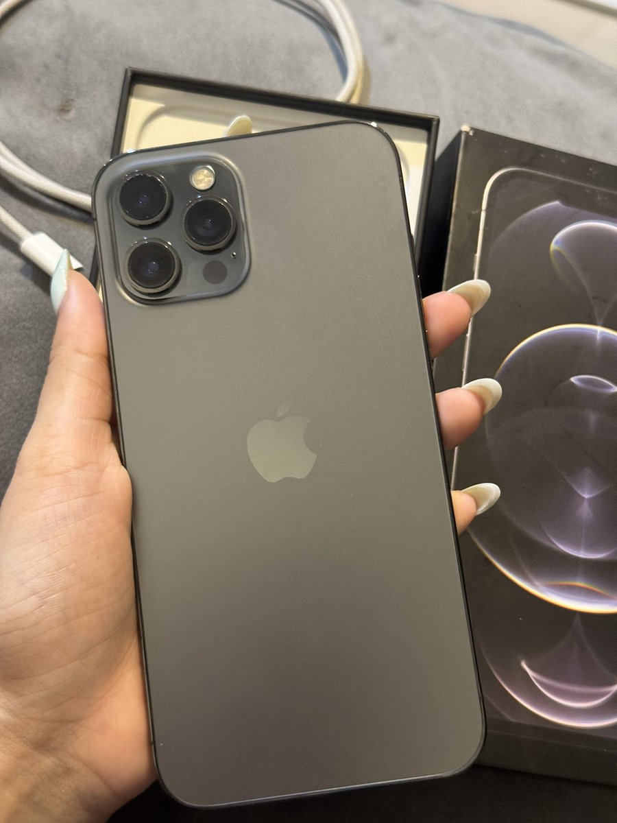 pimmm4ar's tweet photo. ส่งต่อ12promax 128 10,000 นัดรับรามอินทรา มีนบุรี เกษตร พื้นที่ใกล้เคียงได้ค่ะ สอบถามเพิ่มเติมได้ #iphone12 #ไอโฟน12 #ส่งต่อไอโฟน #ส่งต่อiphone #ไอโฟนมือสอง #iphoneมือสอง https://t.co/GvCeh09Gdu