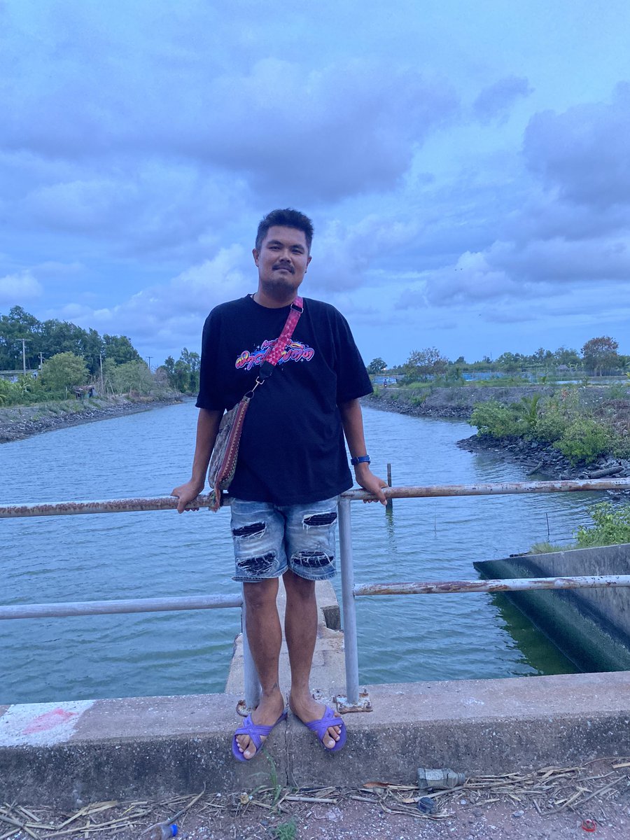 EarthZa4422's tweet photo. 🎂Happy birthday to me🎉 สุขสันต์วันเกิด ตัวเอง อยากได้อะไรเก็บเงินซื้อเอง555+ เพราะไม่มีแฟนซื้อให้🤣🤣🤣 #สมุทรสาคร #นครปฐม #ราช���ุรี #แม่กลอง #บ้านแพ้ว https://t.co/ctVdFsFin8