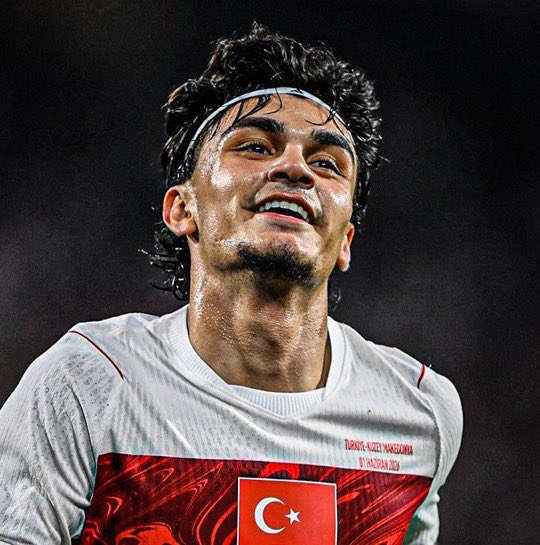 Peşindeyiz Galatasaray! tweet media