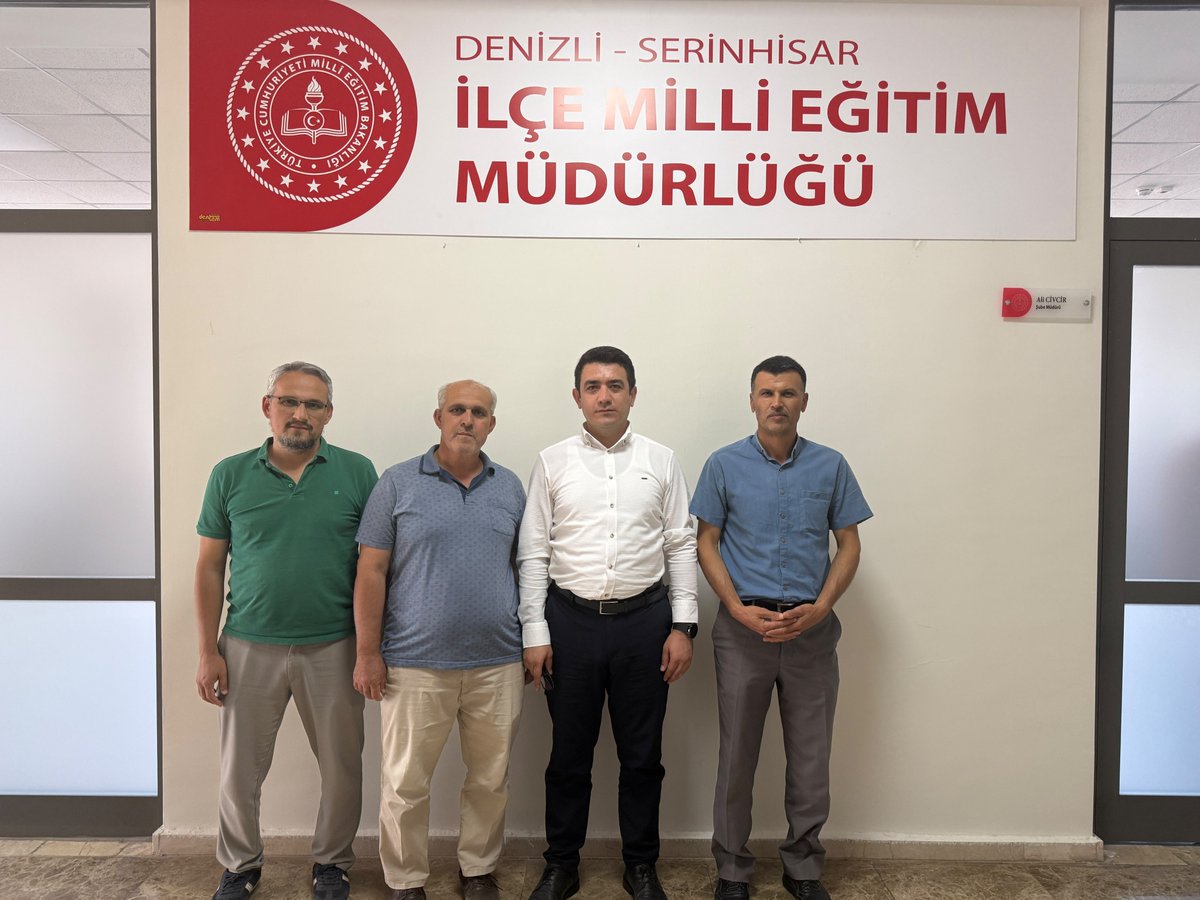 Shisarilcemem's tweet photo. Serinhisar Diyanet-Sen Yönetim Kurulu üyeleri, İlçe Millî Eğitim Müdürümüz Avni İBİŞOĞLU'nu makamında ziyaret etti. Samimi ortamda gerçekleşen görüşmede kurumlar arası iş birliği ve dayanışmanın önemi vurgulandı. Nazik ziyaretleri için kendilerine teşekkür ederiz. https://t.co/4y1tFCL0AA