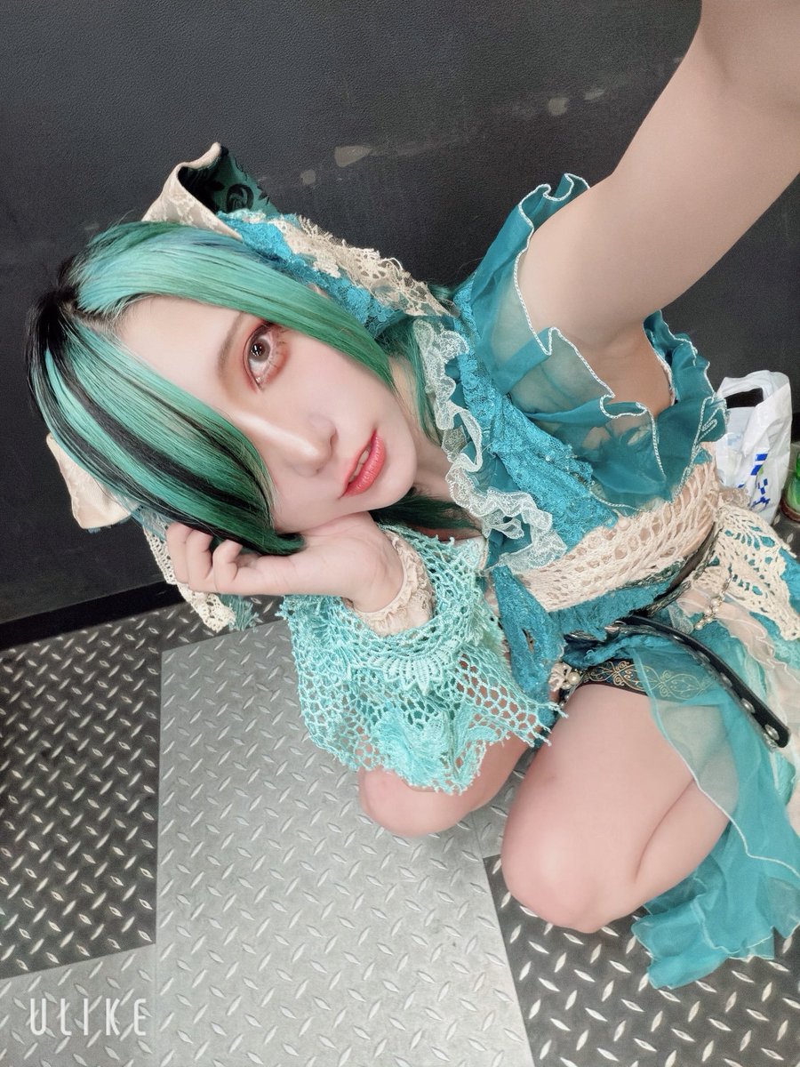ririkadayo2o's tweet photo. チン媚び上手すぎ…💜 https://t.co/CGj3tReA8N