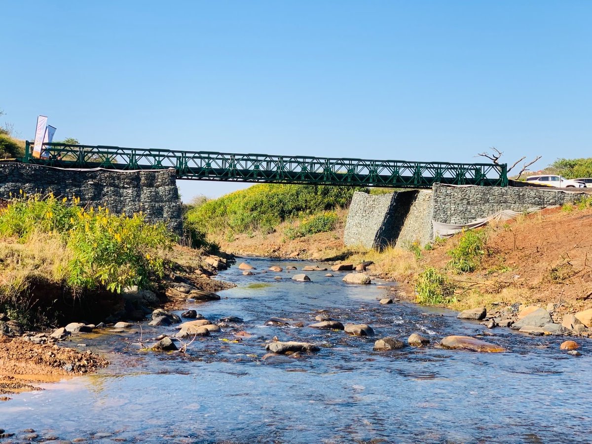 SAgovnews's tweet photo. Public Works and Infrastructure Deputy Minister Sihle Zikalala says 11 of the 13 Welisizwe bridges planned for Zululand District Municipality have been completed, with the two remaining bridges at the technical assessment stage. https://t.co/zyVz5BOopK

#GovZAUpdates https://t.co/MSG9IaiwYo