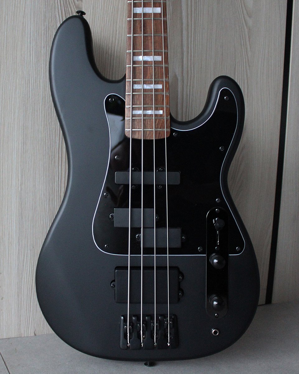 kononykheen's tweet photo. The most possible simple construction in combination with maximal versatility
The simplicity is the key for reliability. And the versatility is the key for fun!
#bass #bassguitar #bassporn https://t.co/u45aExnmNm