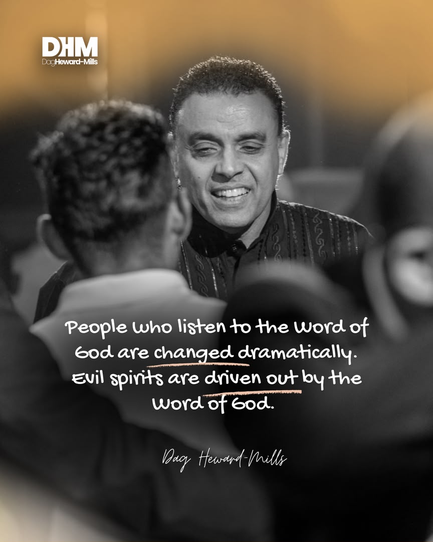 EvangelistDag's tweet photo. Sanctify them through thy truth: thy word is truth.
John 17:17 KJV
ㅤ
People are changed dramatically when they receive the truth of God’s Word. The Word sanctifies, corrects, heals, delivers, and separates men from darkness. Do not only admire Scripture; listen to it, believe it, and obey it. The truth of God can drive out every evil influence.