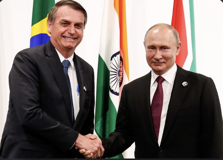 AliceRodol's tweet photo. @Spartan1585 @thiagofate @JornalOGlobo @mervalpereira Você esqueceu de postar esses aqui. O brother saudita manda esquartejar jornalistas. https://t.co/c5u2m69KjF