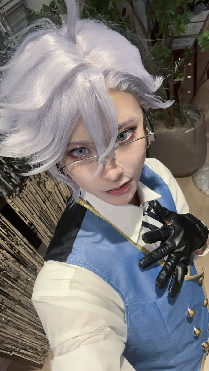 akuru_llol's tweet photo. twst cos
自撮り苦手すぎてブレるか画角終わってるかの二択😅 https://t.co/qjNHXL4oVG