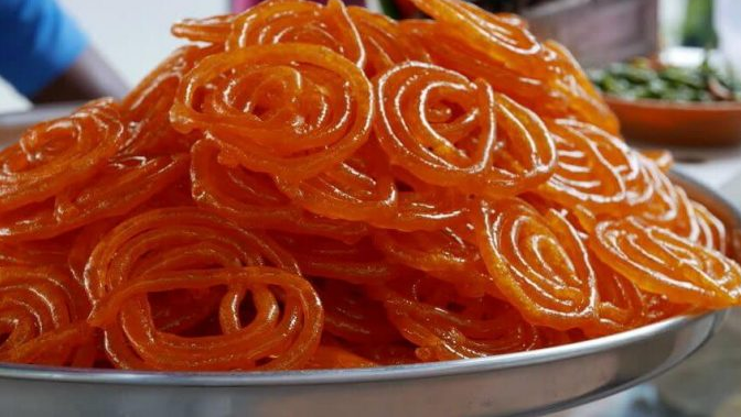 PenduProfessor's tweet photo. Which is your #1 Indian mithai out of these four? 😋
1. Ras Malai
2. Mysore Pak
3. Kaju Katli
4. Jalebi
I know many of you won't find your favourite mithai here. Unfortunately, X allows only four pictures, so I had to stop at four. If your favourite is missing, do write its name in the comments.