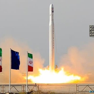 rkmtimes's tweet photo. 🇮🇷🇺🇸🇮🇱🇸🇦🇦🇪🔥Iran's recently home-made 'Noor-series' satellite helps Iranian IRGC to capture images of areas including US and allied bases before missiles or drone launches toward US bases.

🚨has still Russia/China helped iran to bomb US bases? https://t.co/MDUndSEWWi