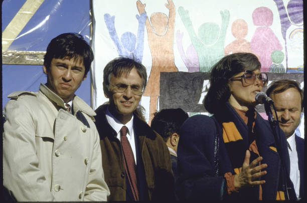 Prof. Carl Sagan tweet media