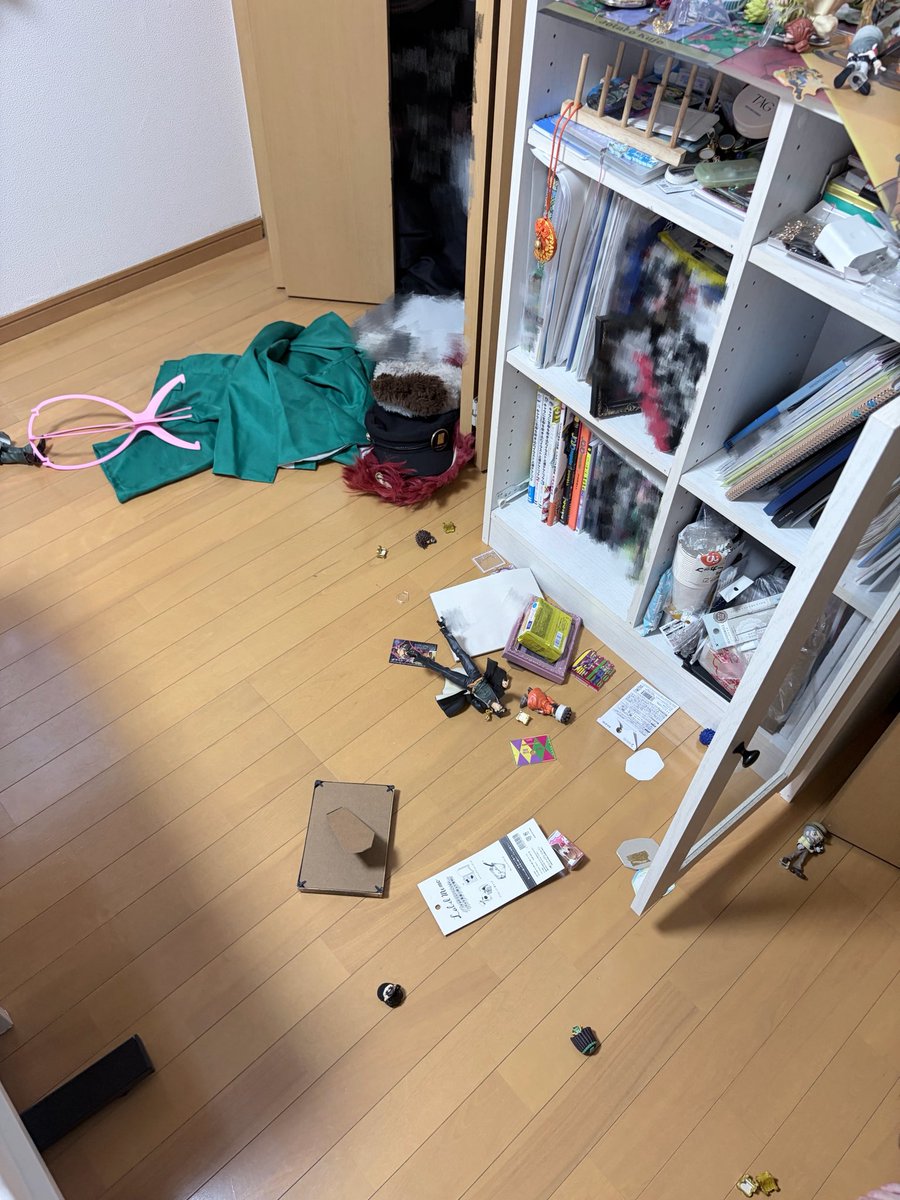Er1582's tweet photo. 憂鬱 https://t.co/3U71gCIN1m
