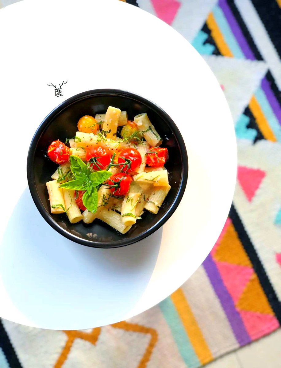 Christina_787's tweet photo. A cozy weekday lunch fix: creamy tomato pasta topped with fresh basil and a sprinkle of parmesan. Simple, warm, and totally satisfying! https://t.co/QCFUrjoFWa