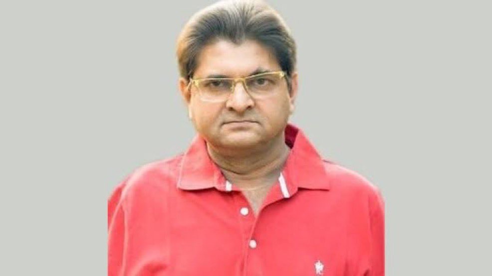 DrNimoYadav's tweet photo. I told you already, whatever he demands, government ends up doing the exact opposite.

He wanted Delhi Police to file an FIR against a girl. 

Instead, Delhi Police served him with a notice for the tweet in which he demanded FIR 😭😭 https://t.co/gq4eeaoxwN