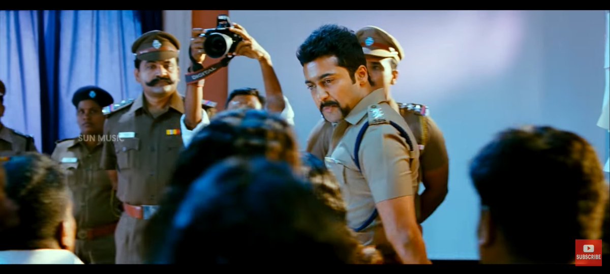 kaarimekashi__'s tweet photo. 2031 cabinet ministers:

Velai illa pattathaari raajesh...Sullan suresh...Miller manoj...Kutty  bala... https://t.co/RSE6OdpKZZ