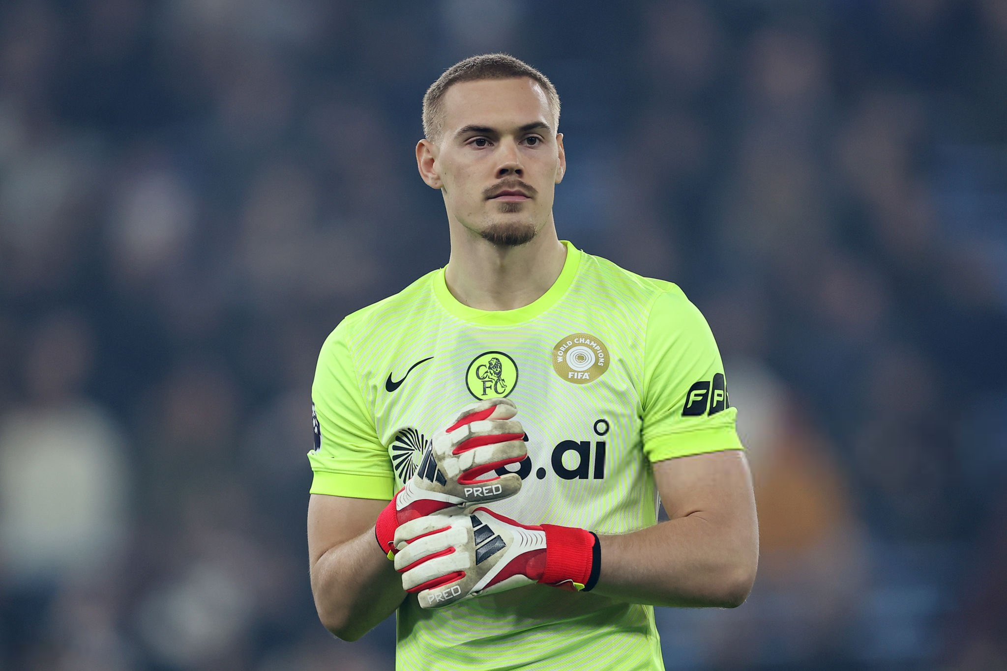 🚨 FILIP JÖRGENSEN 🇩🇰 VA REJOINDRE LE RC STRASBOURG ! 🧤💙🤍

Accord quasi...