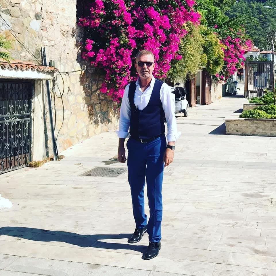 Mehmetaksoy09's tweet photo. #İnsan #Kendine #Yakışanı YapaR,HeR #ZamaN #ÜsüTüme #DüşeNi YaPtıM #YaParıM #Evelallah☝🏻Ve #KayBetTiğimi #ZanNedenler HerdaiM #KayBetTiler AllaH BiLiyoR🙏🏻#KuL BiLse Ne OLur #BilMeSe de #OLuR😇 #EndiŞeyeMahalYok OnuN içiN #SalLa GiTsiN...😉🏹✈️ https://t.co/lz173kCXpe