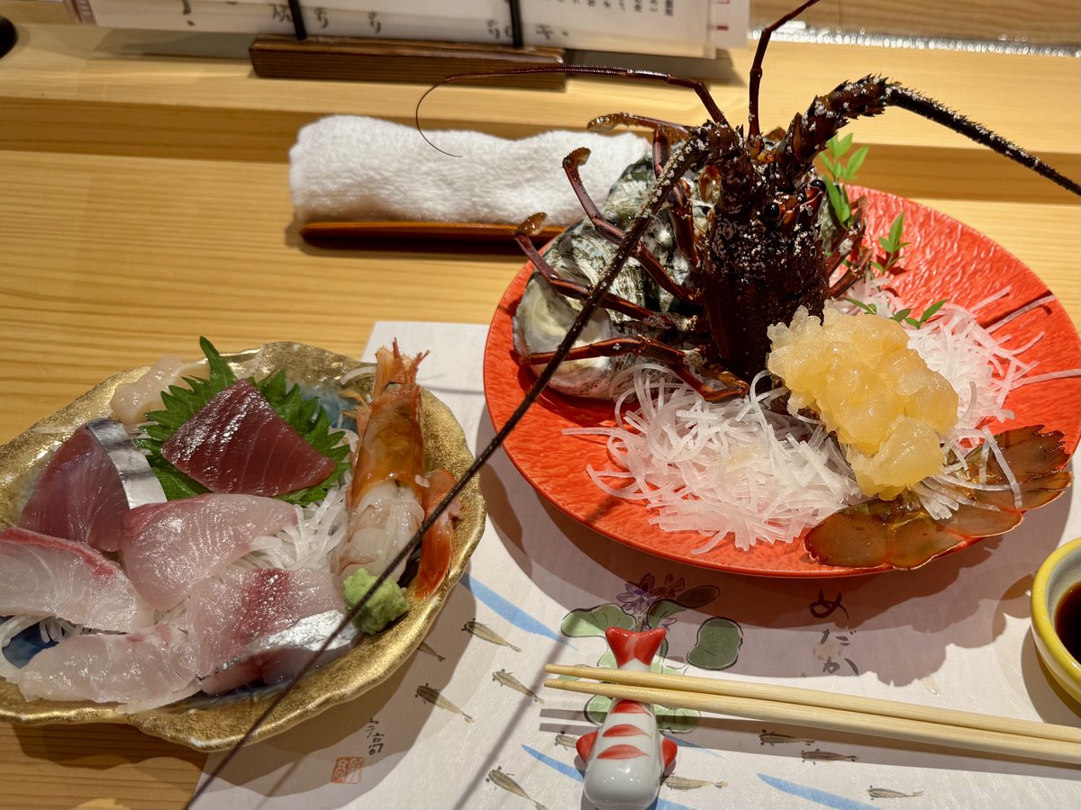 n0zk_'s tweet photo. 隣の席が同伴みたいな雰囲気でキモかった https://t.co/HGw0MYzF4w