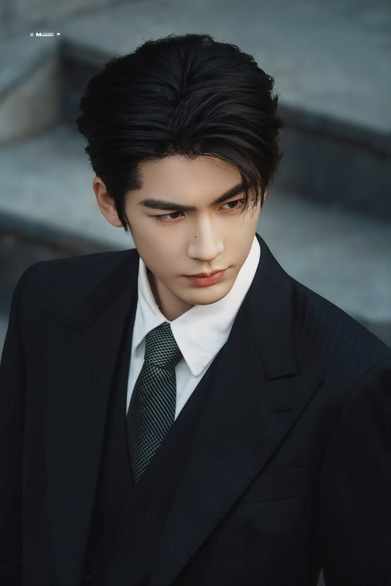xixi_minxi's tweet photo. •260728 MAMORU

졔졔 어디까지 가시는거에요 도대체
덕분에 예쁜 사진 봐서 좋긴한데 대단하시다 진짜

#장릉혁 #张凌赫 #zhanglinghe https://t.co/JpAHNk7b18